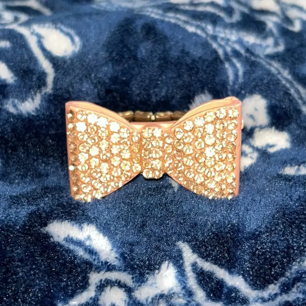 Vintage Ring Peachy Pink Bow Rhinestone Enamel Metal Ribbon Statement Stretch